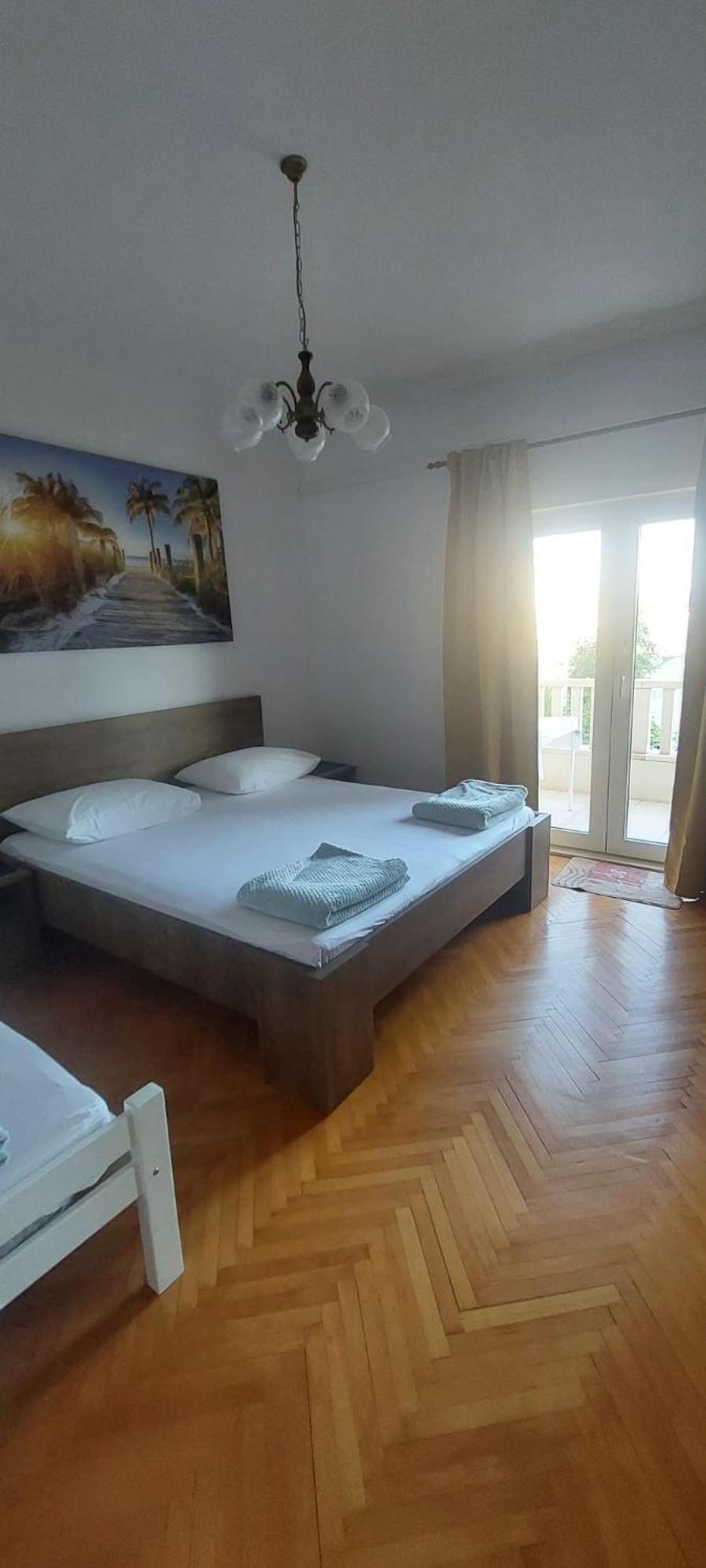 Apartments Ticinovic 奥米什 外观 照片