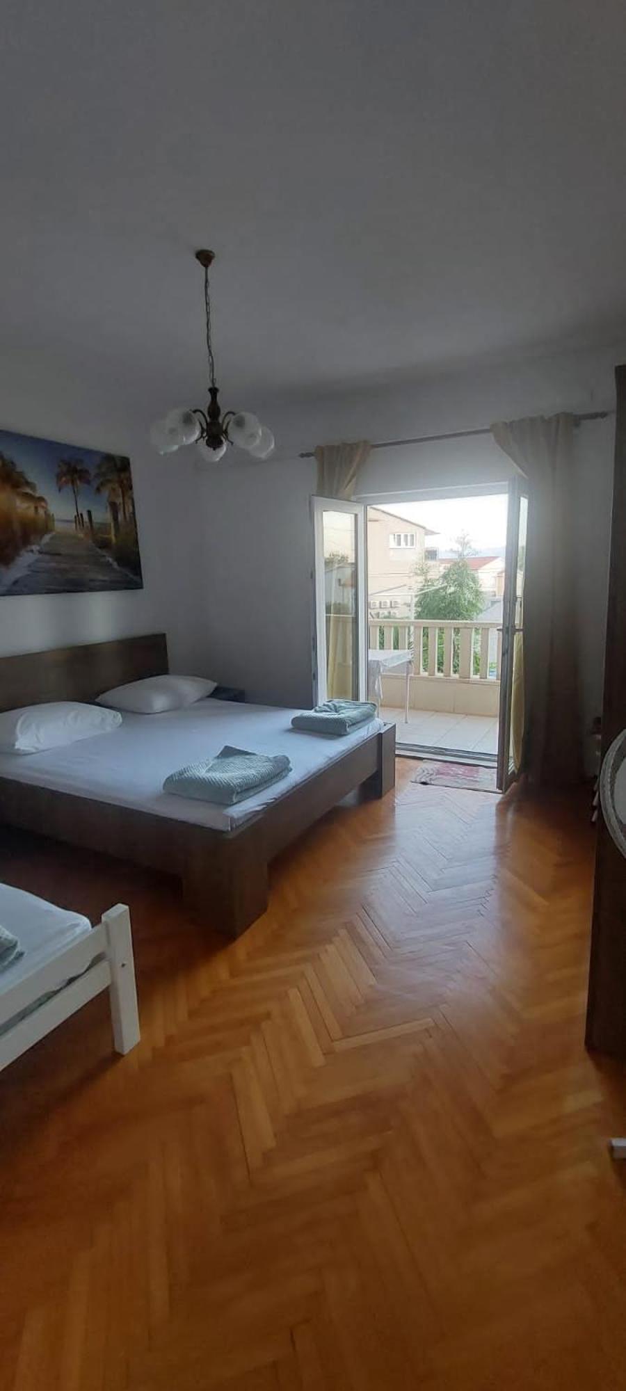 Apartments Ticinovic 奥米什 外观 照片